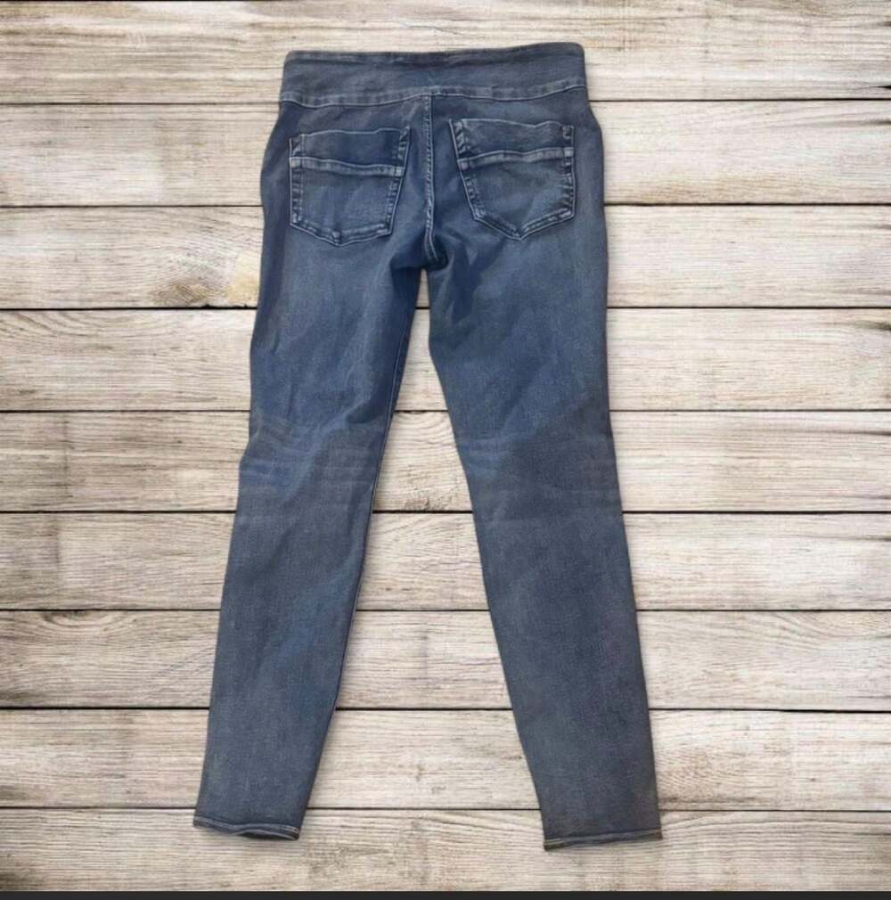 Rock & Republic Denim Rx Fever Pull On Distressed Jeggings - Picture 2 of 4